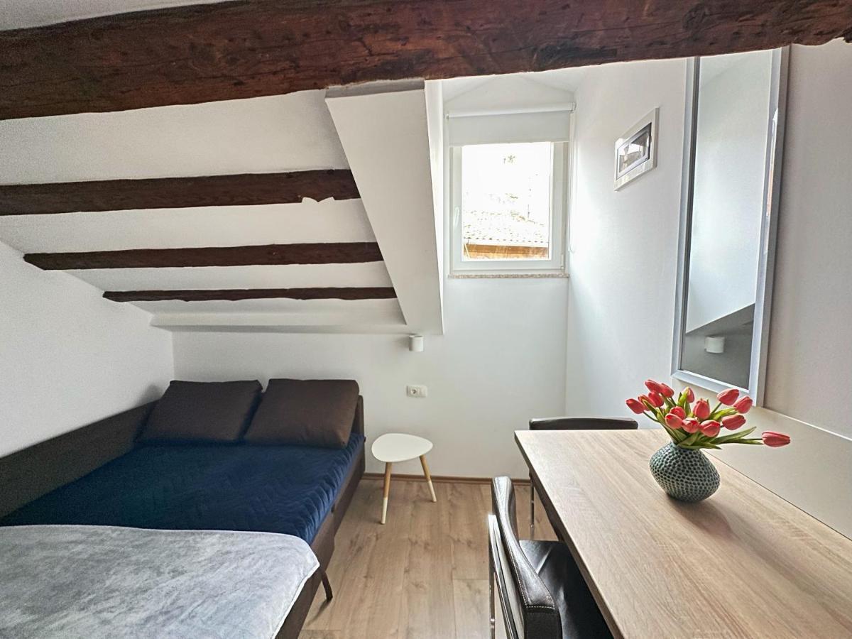 Romeo Apartments Rovigno מראה חיצוני תמונה
