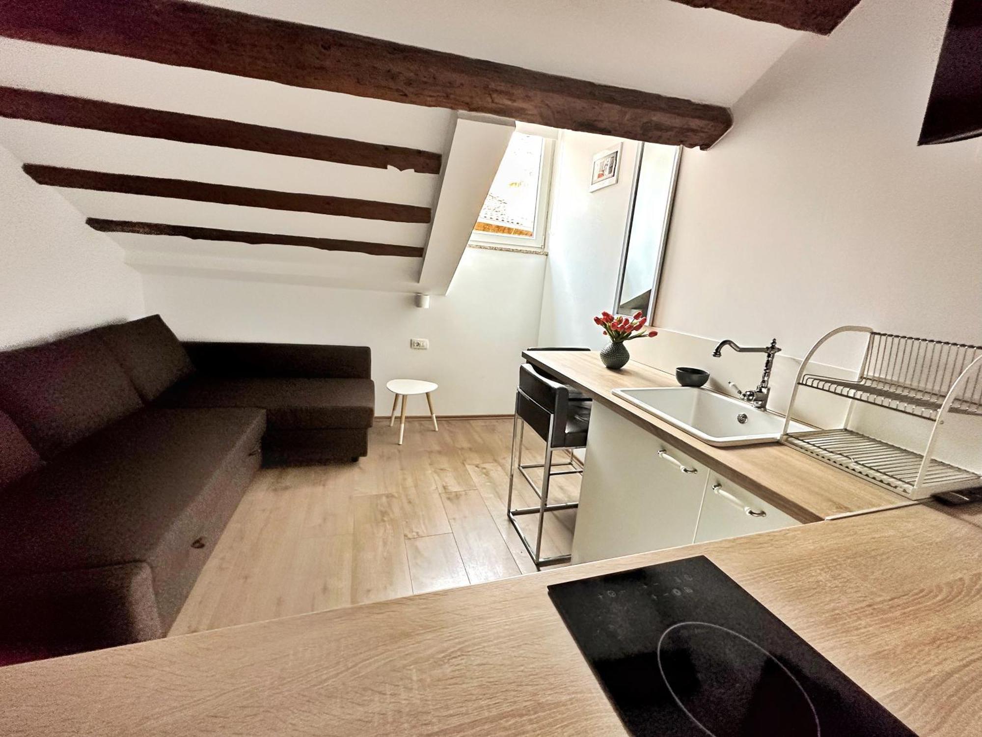Romeo Apartments Rovigno מראה חיצוני תמונה